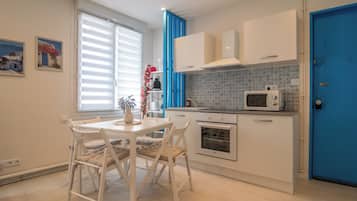 Micro-ondas, fogão, cooktop
