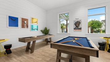 Spielezimmer