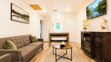 Smart TV, chimenea