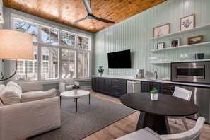 Interior - Downtown Cottage Hideaway Suite B (Fairhope)