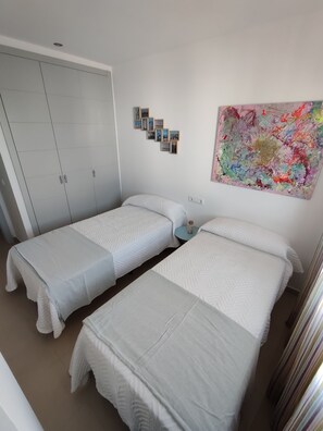 3 Schlafzimmer, Bügeleisen/Bügelbrett, kostenloses WLAN, Bettwäsche