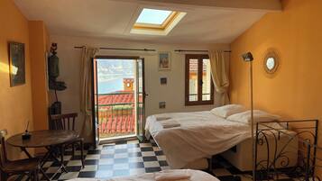 1 bedroom, travel crib, WiFi, bed sheets