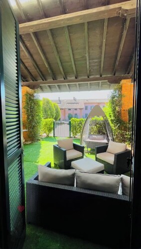 VILLA WITH A SWIMMING POOL AND AN 85-INCH TV