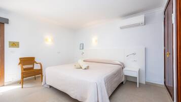 1 chambre, Wi-Fi gratuit, draps fournis