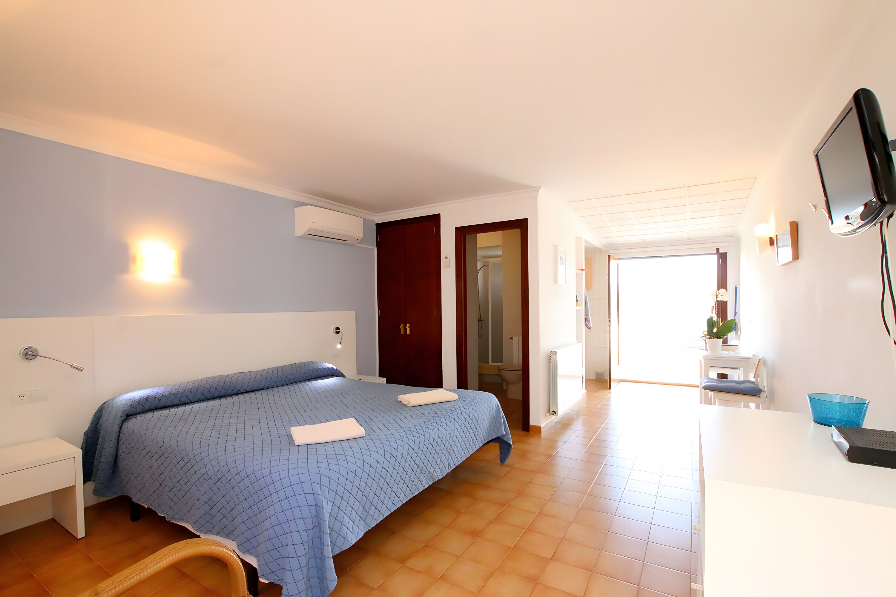 1 chambre, Wi-Fi gratuit, draps fournis