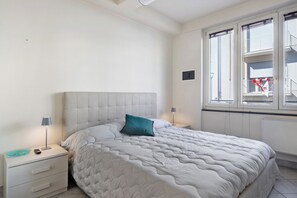 2 bedrooms, free WiFi, bed sheets - Apartment 'Oasi Di Comfort' with Wi-Fi and Air Conditioning (Viareggio)