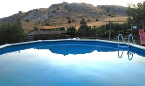 Pool - Country House 'La Chimenea De Soria I Y II' with Mountain Views, Private Pool and Wi-Fi (Espeja de San Marcelino)