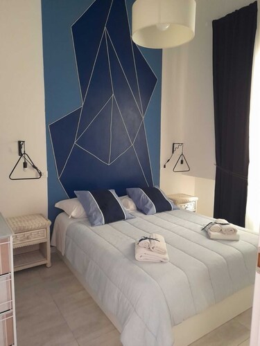 Apartment 'Turchese' with Shared Terrace, Wi-Fi and Air Conditioning