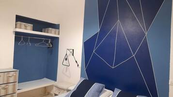 2 Schlafzimmer, BĂŒgeleisen/BĂŒgelbrett, kostenloses WLAN, BettwĂ€sche