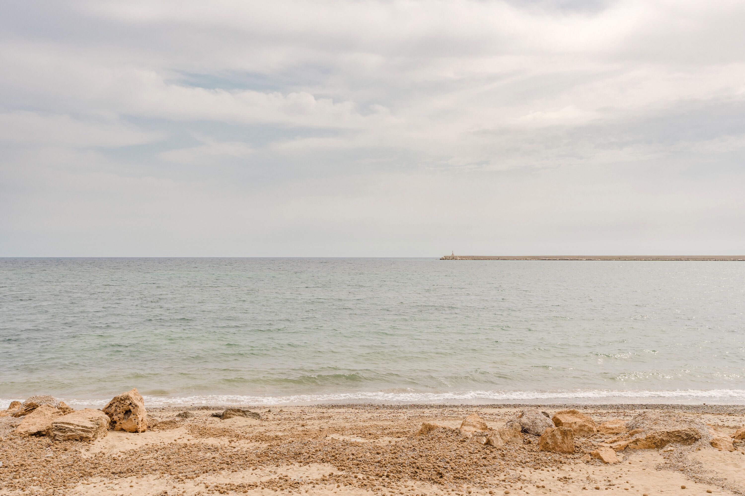 Una spiaggia nelle vicinanze