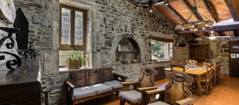 Holiday Home 'Can Soler De Merlant I' with Mountain Views, Shared Pool and Wi-Fi