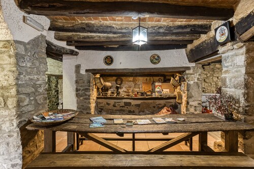 Holiday Home 'El Paller 2 De Can Soler' with Mountain Views, Shared Pool and Wi-Fi