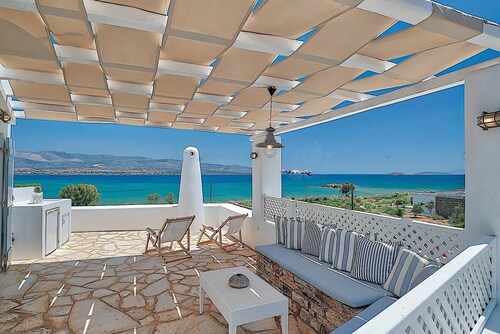 Villa 'Afroditi A' with Sea View, Wi-Fi and Air Conditioning