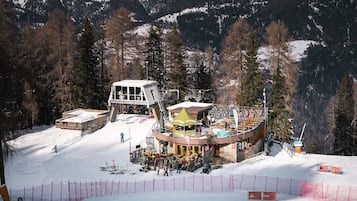 Esterni