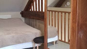 2 habitaciones, tabla de planchar con plancha y wifi gratis