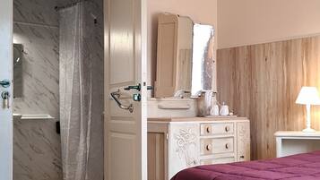 1 soveværelse, strygejern/strygebræt, gratis Wi-Fi, sengetøj