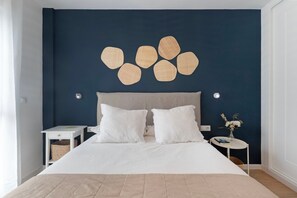 1 bedroom, iron/ironing board, free WiFi, bed sheets - Apartment 'Don Pedro' with Shared Pool, Wi-Fi and Air Conditioning (Torremolinos)