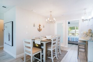 Dining - Janice Landing – Heated Pool, Covered Lanai, & Walking Distance to Beach (Indian Rocks Beach)