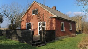 Exterior - 1 bedroom beautiful home in Højer (Højer)