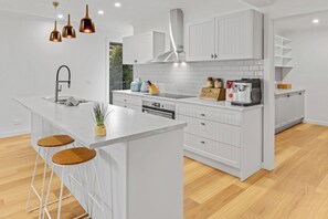 Private kitchen - The Calzburg (Mansfield)