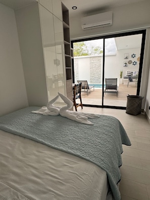 1 chambre, bureau, accès au Wi-Fi (inclus), literie fournie