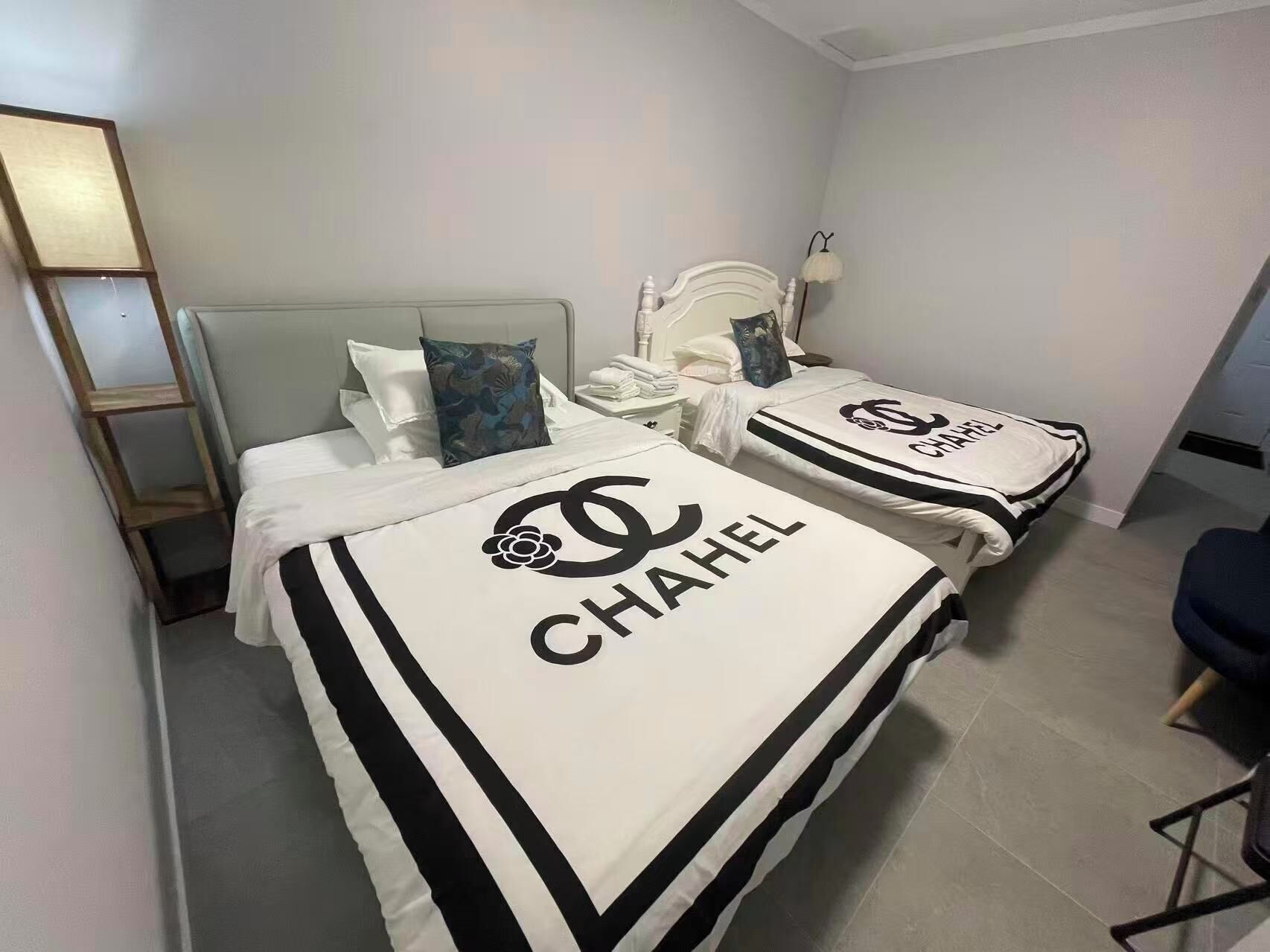 2 bedrooms, in-room safe, desk, free WiFi