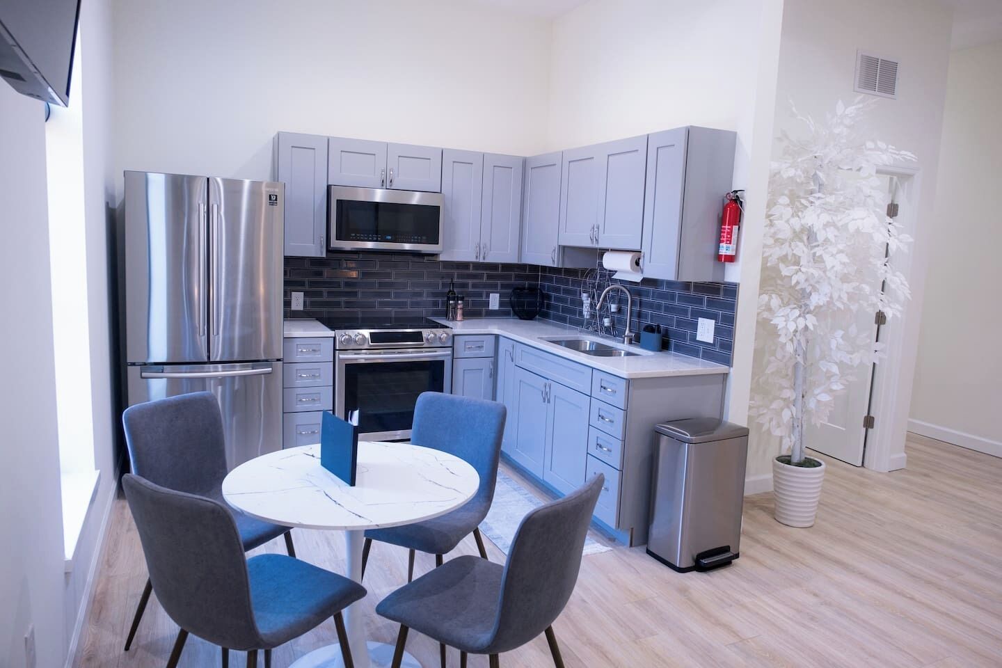 Microwave, oven, stovetop