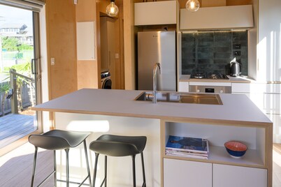 Old Beach Pods - Tutere
Luxury Beach Retreat 