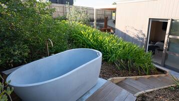 Idromassaggio all'aperto