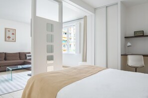 1 chambre, fer et planche à repasser, Wi-Fi, draps fournis