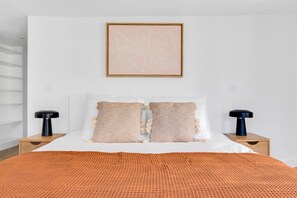 3 bedrooms, iron/ironing board, WiFi, bed sheets - Blueground | Bourse, concierge, nr Louvre (Paris)