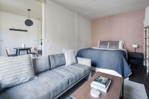 1 bedroom, iron/ironing board, WiFi, bed sheets