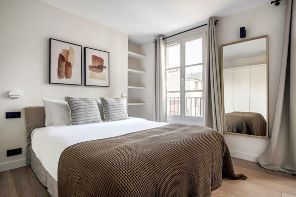 1 camera, ferro/asse da stiro, Wi-Fi, lenzuola