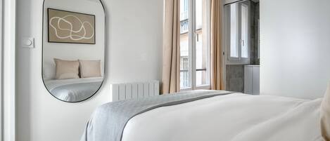 1 chambre, fer et planche à repasser, Wi-Fi, draps fournis