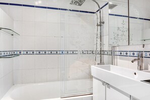 Hair dryer, towels