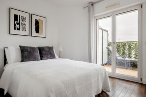 2 chambres, fer et planche à repasser, Wi-Fi, draps fournis