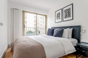 3 chambres, fer et planche à repasser, Wi-Fi, draps fournis