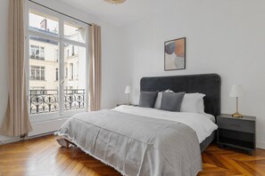 2 sovrum, strykjärn/strykbräda, wi-fi och sängkläder