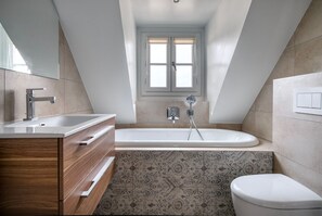 Hair dryer, towels - Blueground | Les Halles, walk to mall & transport (Paris)