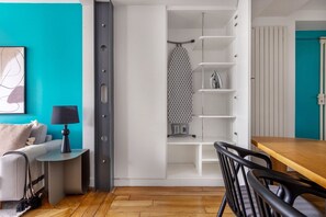 Interior - Blueground | Canal St Martin, nr train station (Paris)