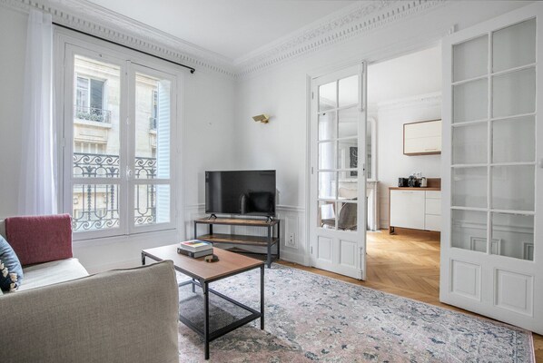 Televisión y estéreo 