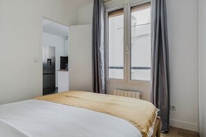 1 quarto, ferros/tábuas de passar roupa, Wi-Fi, roupa de cama