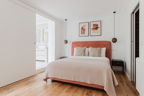 1 غرفة نوم ومكواة/لوح كي وواي فاي وملاءات أسرّة