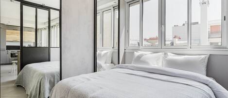 1 habitación, tabla de planchar con plancha, wifi y ropa de cama