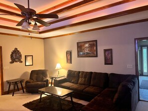 Smart-tv en een open haard