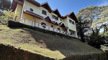 Desayuno bufé gratuito y diario