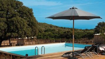 Chambre Double Luxe, vue jardin | Piscine