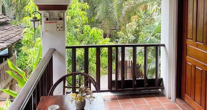 Golden Sun Boutique Hotel