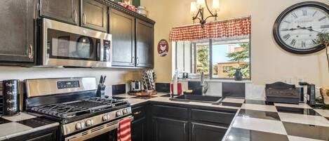 Fridge, microwave, dishwasher, coffee/tea maker