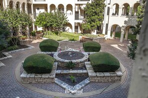 Terrace/patio - Color Pop by the Pool (Lago Vista)